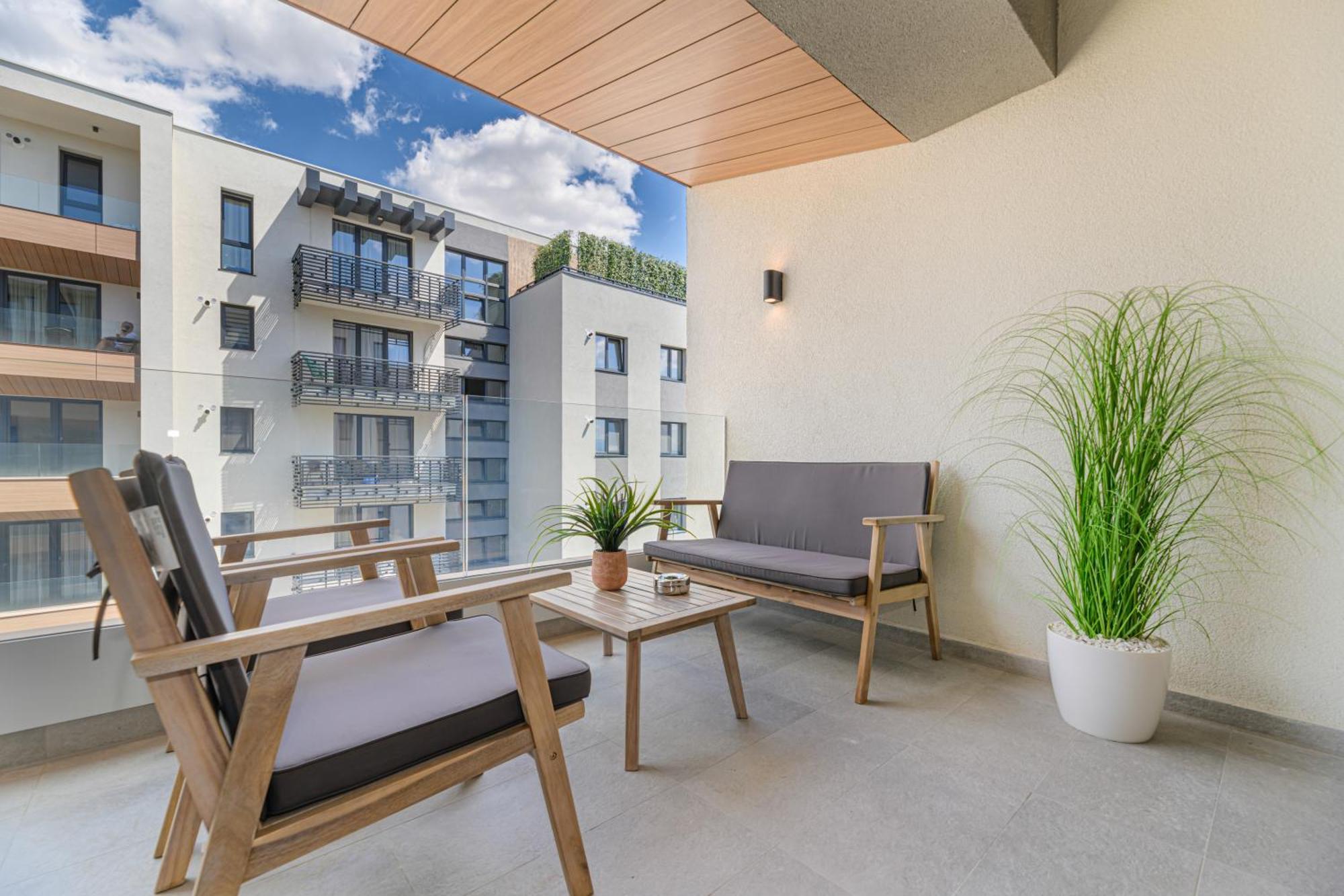Luxury Landing Apartments Complex Qualis ブラショフ エクステリア 写真