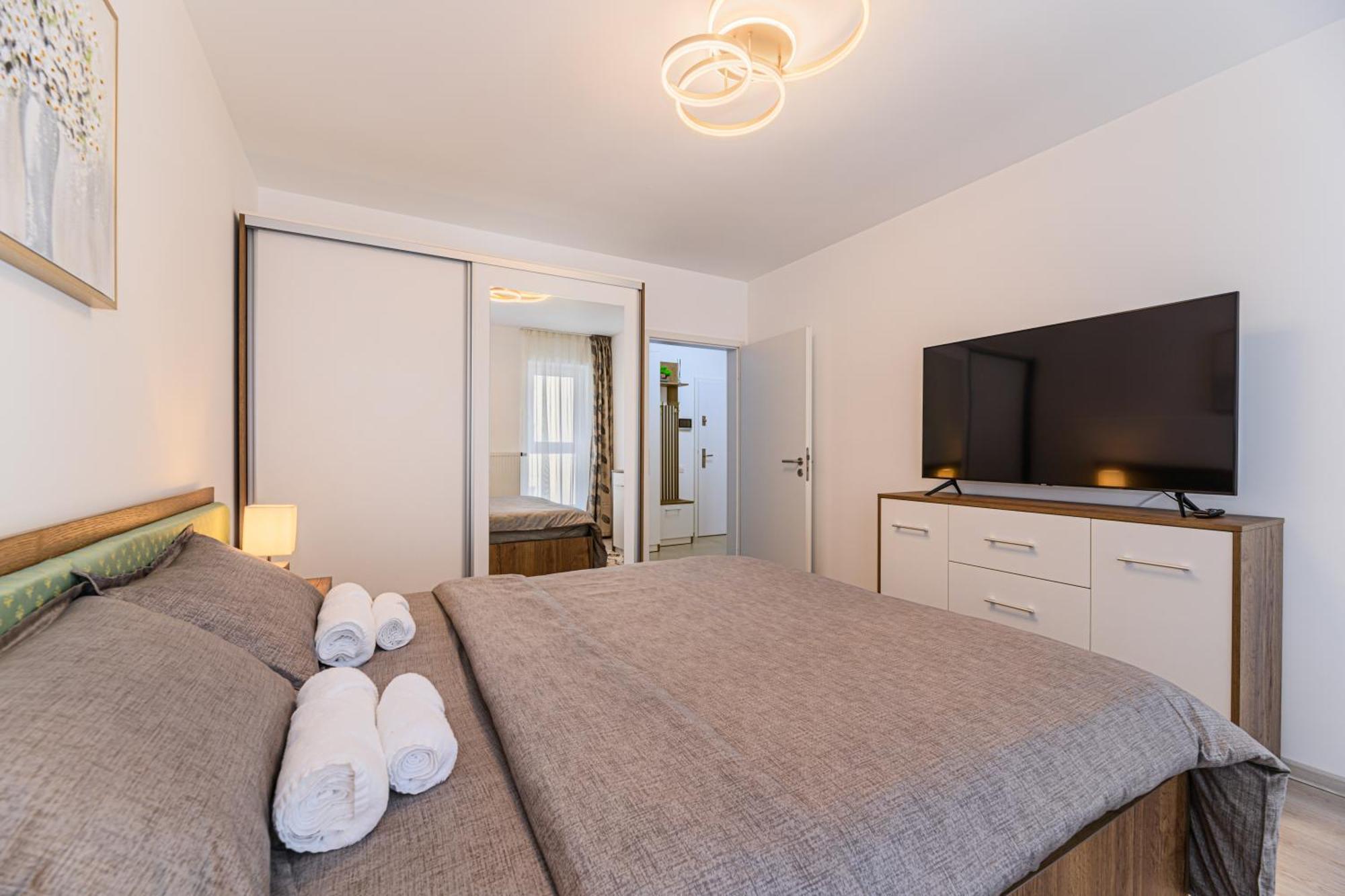 Luxury Landing Apartments Complex Qualis ブラショフ エクステリア 写真