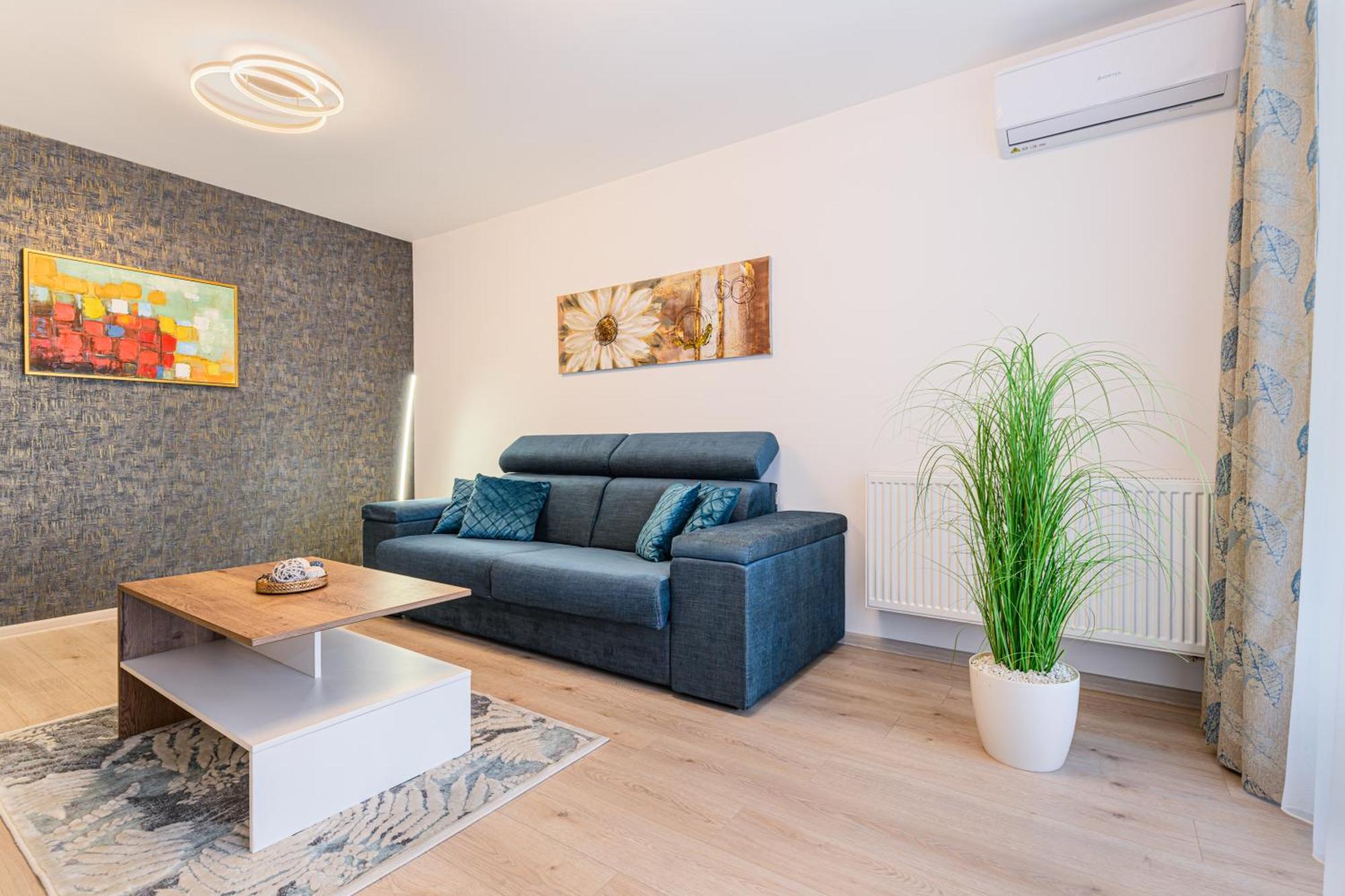 Luxury Landing Apartments Complex Qualis ブラショフ エクステリア 写真
