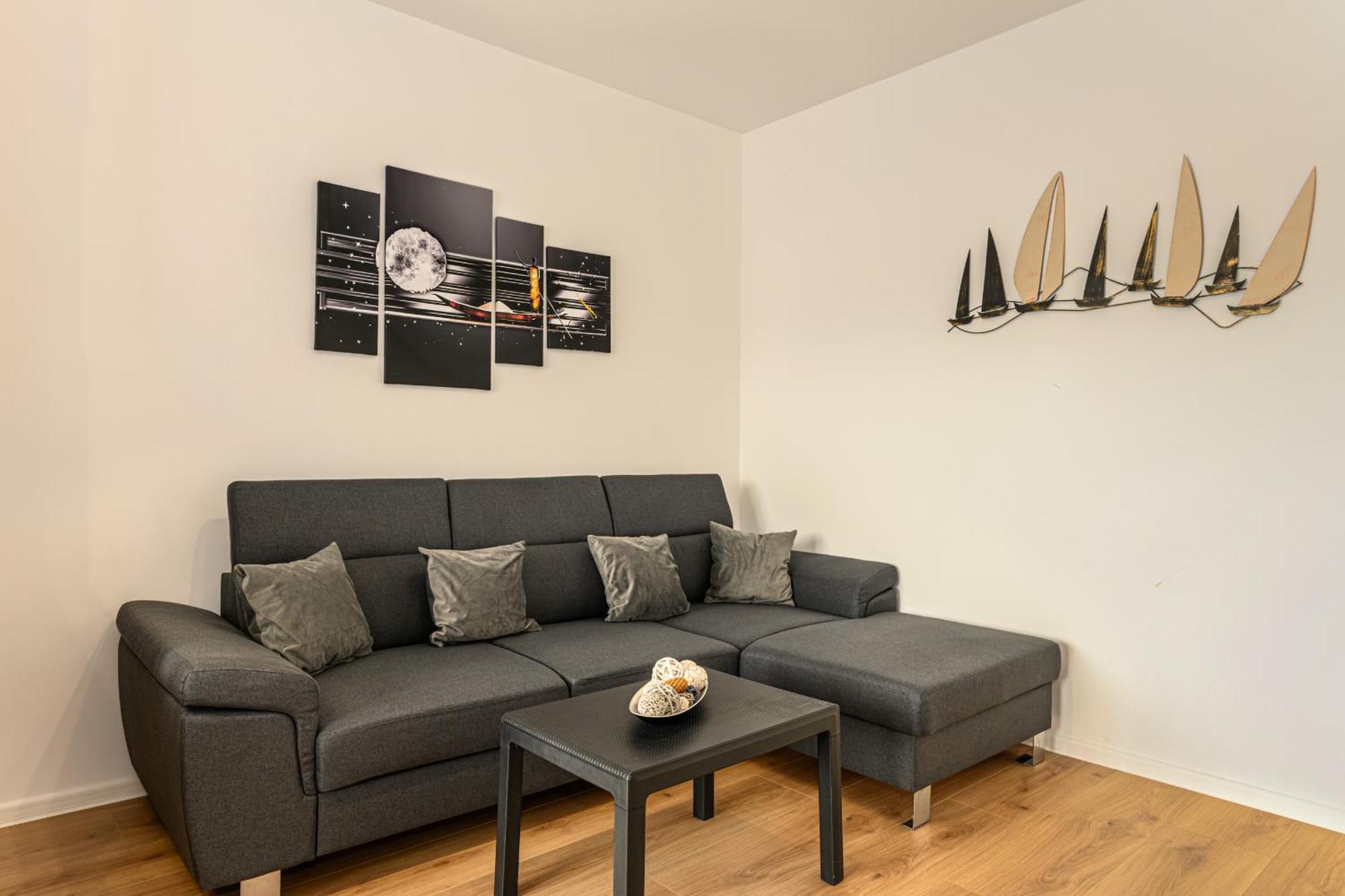 Luxury Landing Apartments Complex Qualis ブラショフ エクステリア 写真