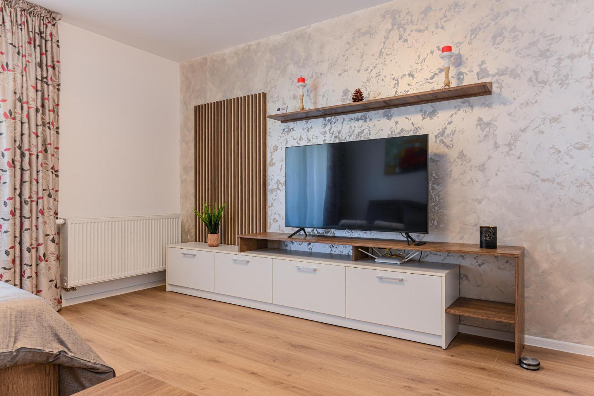 Luxury Landing Apartments Complex Qualis ブラショフ エクステリア 写真