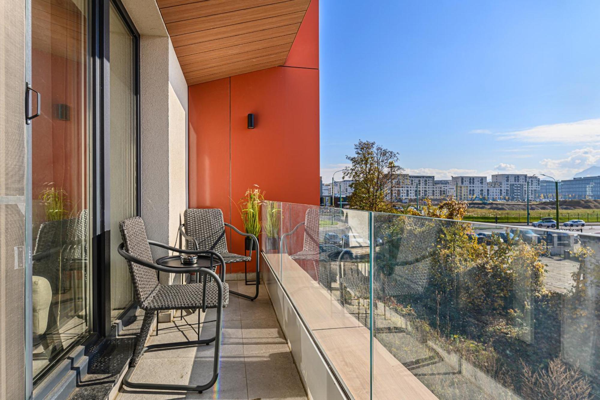 Luxury Landing Apartments Complex Qualis ブラショフ エクステリア 写真