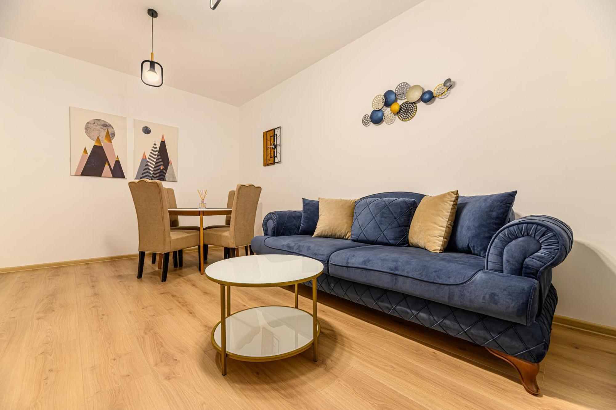 Luxury Landing Apartments Complex Qualis ブラショフ エクステリア 写真